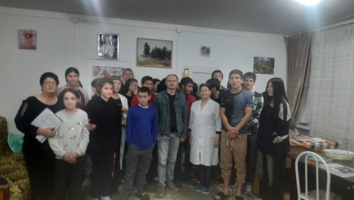 Литературная гостиная с воспитанниками детского дома.