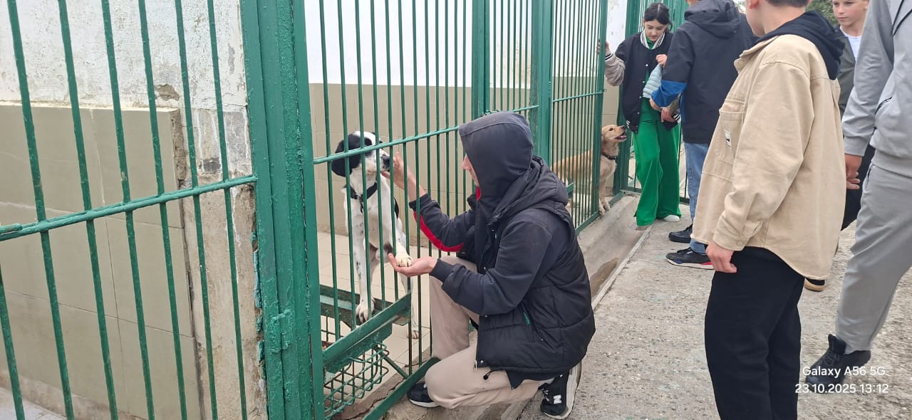 Подопечные  детского дома №7 в гостях у  Дагестанской таможни.