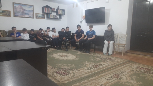 Участник СВО, выпускник  Асалиев Замин Ибрагимович в гостях у воспитанников детского дома